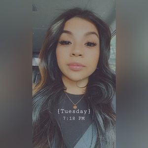 Meet your Posher, Ashley